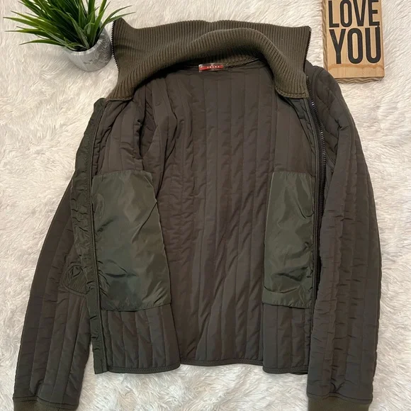 🎉HP🎉 PRADA Olive Green Quilted Double Zip Nylon Jacket - Picture 10 of 16